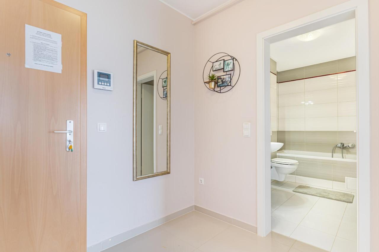 Apartament Belles Roses Brasov Leilighet Eksteriør bilde